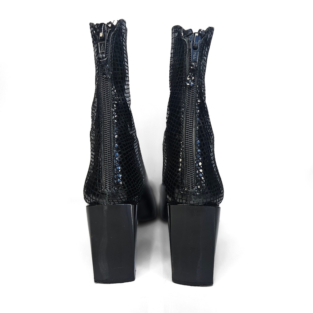 Stuart Weitzman Black Snake Embossed Leather Square Toe Block Heel Boots 8.5 AA - Picture 3 of 9